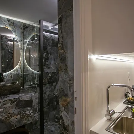 Athena΄s Residency /