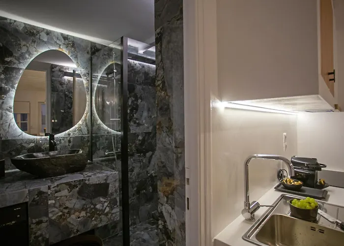 Athena΄s Residency /